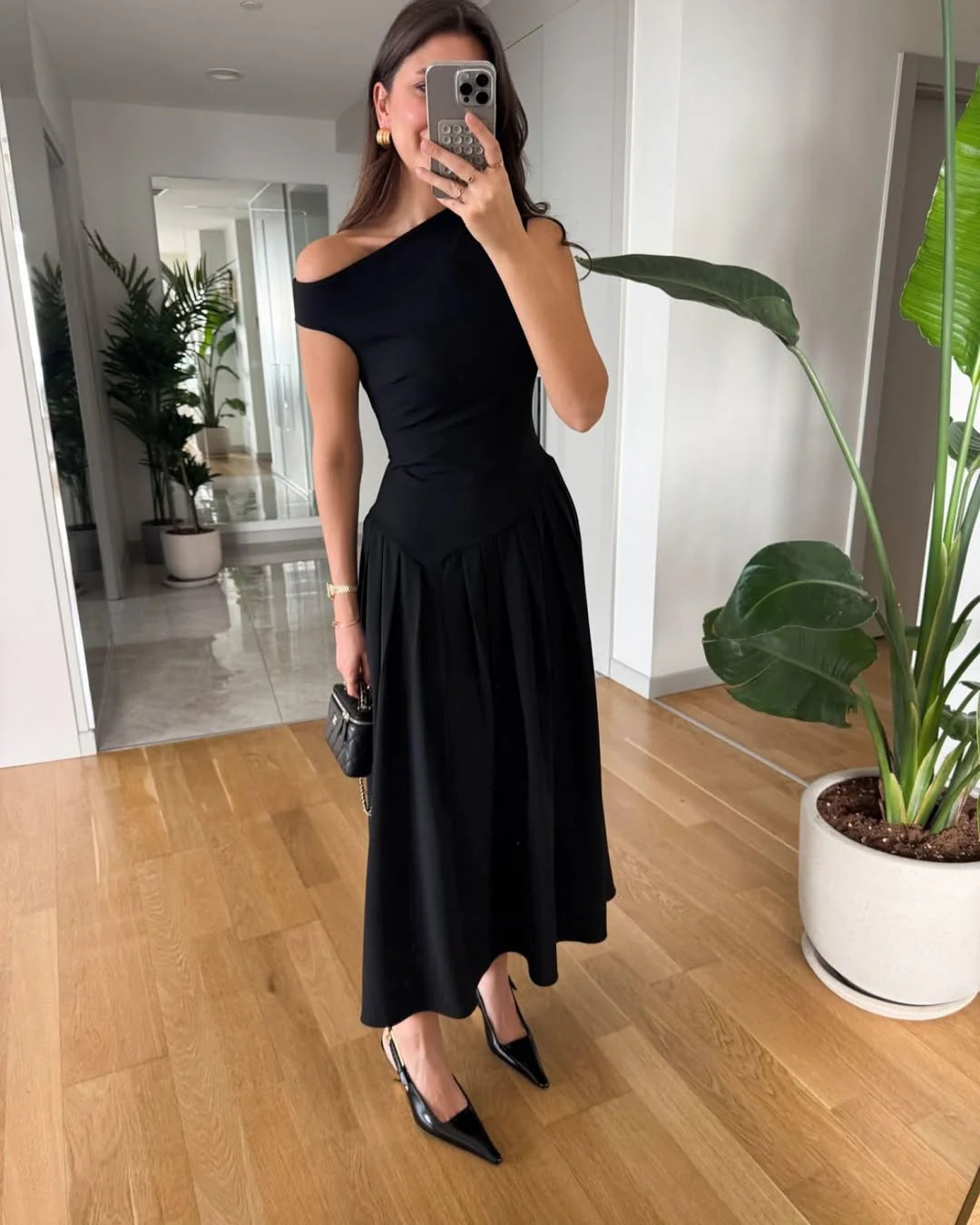 Belle Ame black dress